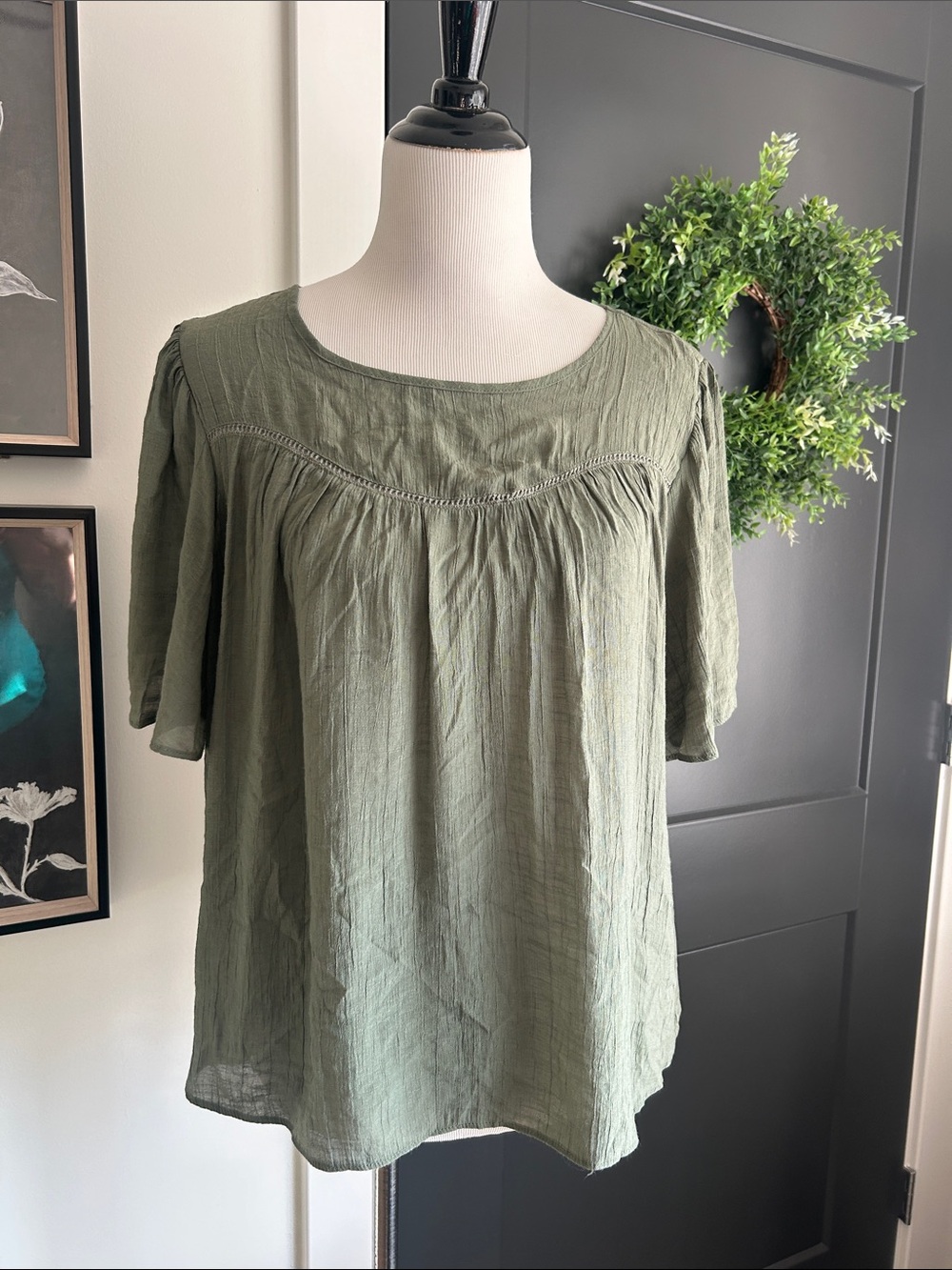 Lovely L 🍁 Olive Green Short-Sleeve loose fit Peasant Top